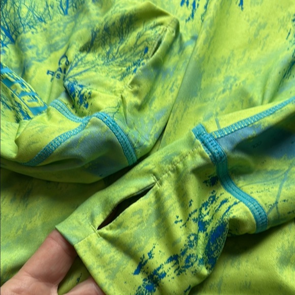 Realtree Pro Series Vibrant Green Fishing Shirt - Picture 5 of 7